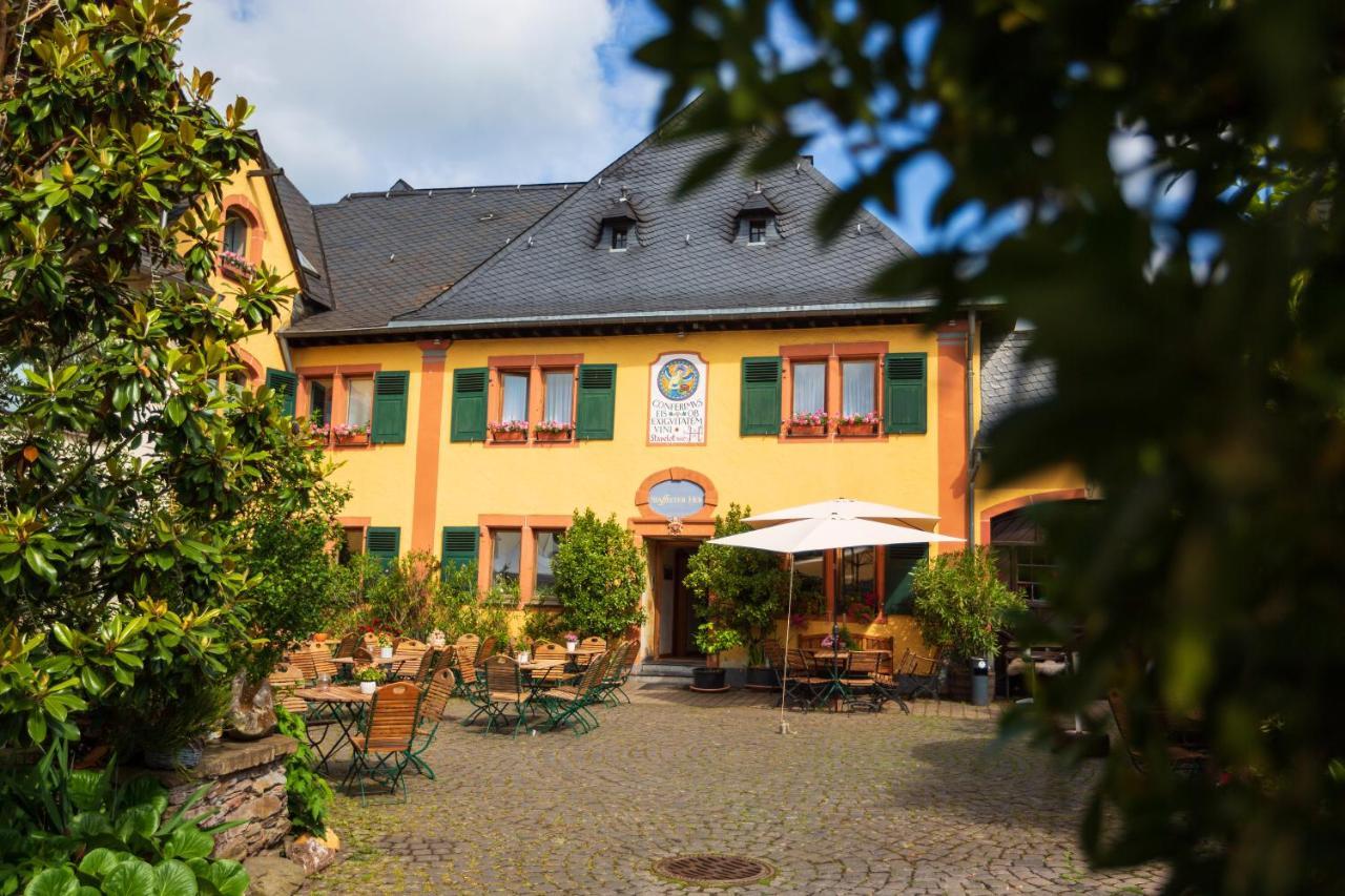 Bio-Weingut Staffelter Hof Pensionat Kröv Eksteriør billede