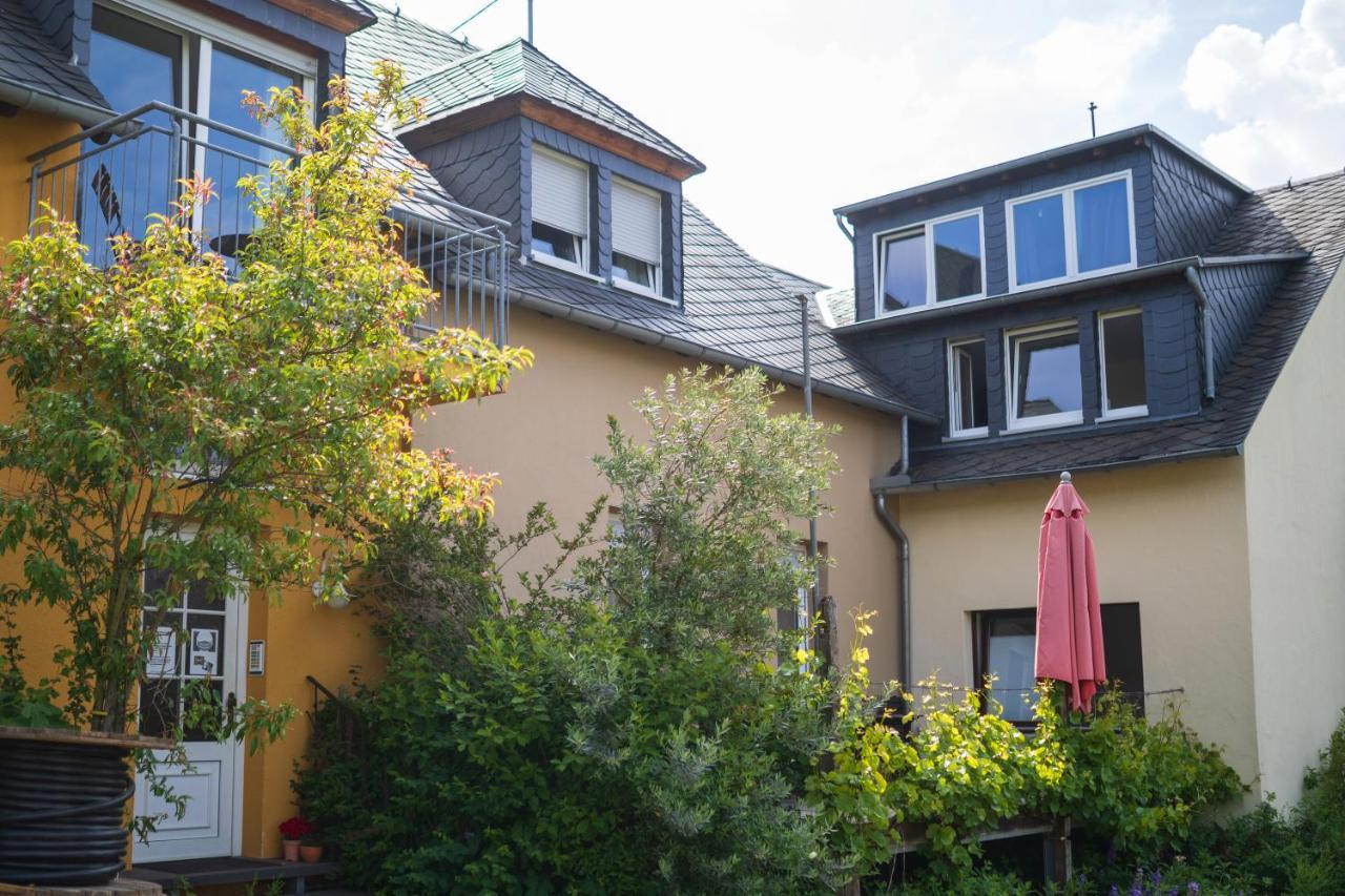 Bio-Weingut Staffelter Hof Pensionat Kröv Eksteriør billede
