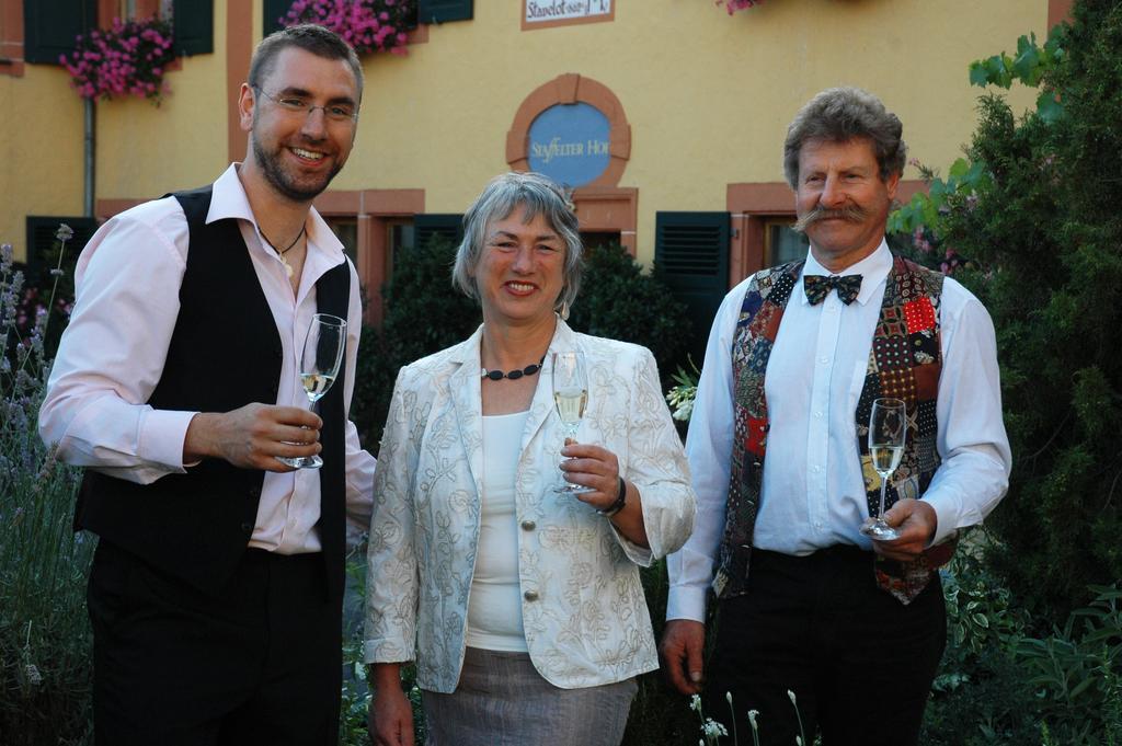 Bio-Weingut Staffelter Hof Pensionat Kröv Eksteriør billede
